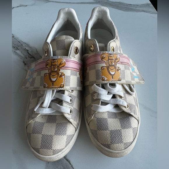 Authentic Louis Vuitton Damier Azur Summer Trunks Frontrow Sneaker - Picture 6 of 6